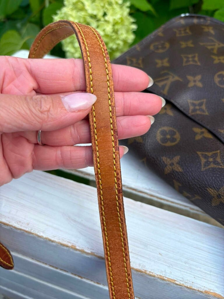 Louis Vuitton Monogram Saint Cloud