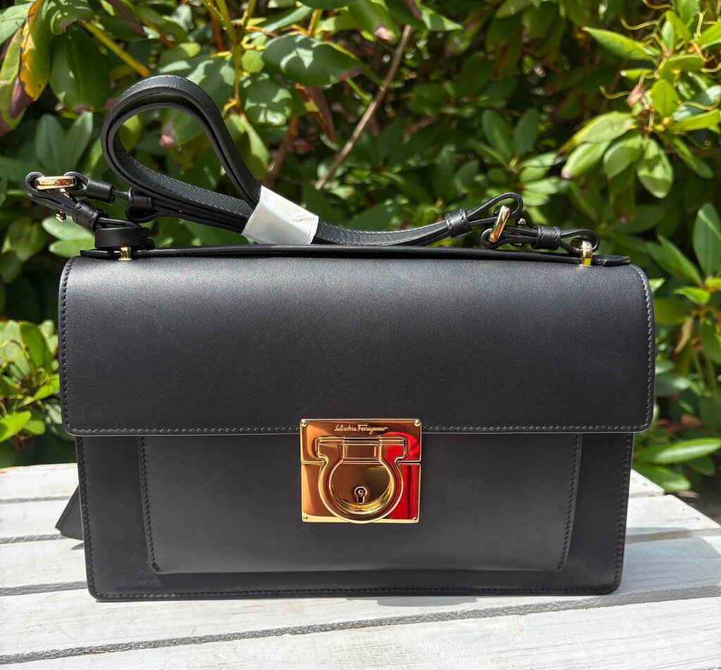 Salvatore Ferragamo NIB Aileen Medium Shoulder Bag (Retails for $1,500)