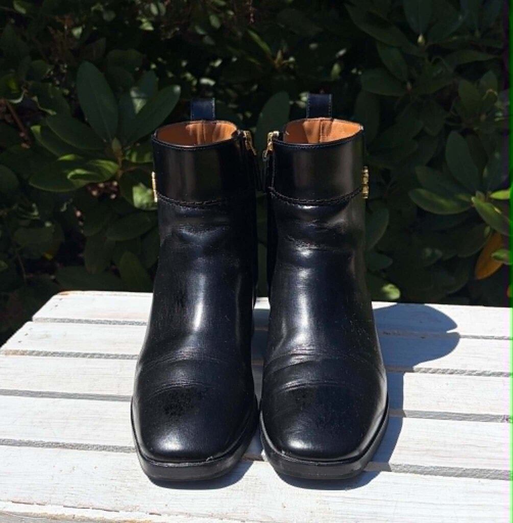 Tory Burch Leather Boots - Size 6.5