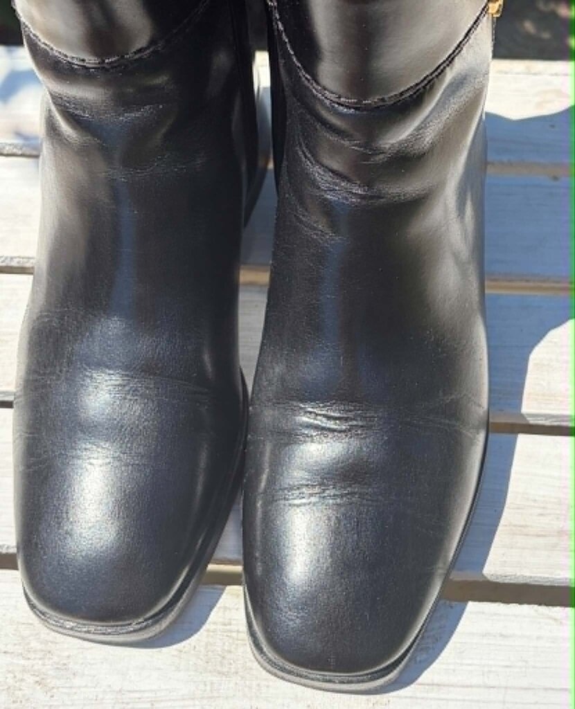 Tory Burch Leather Boots - Size 6.5