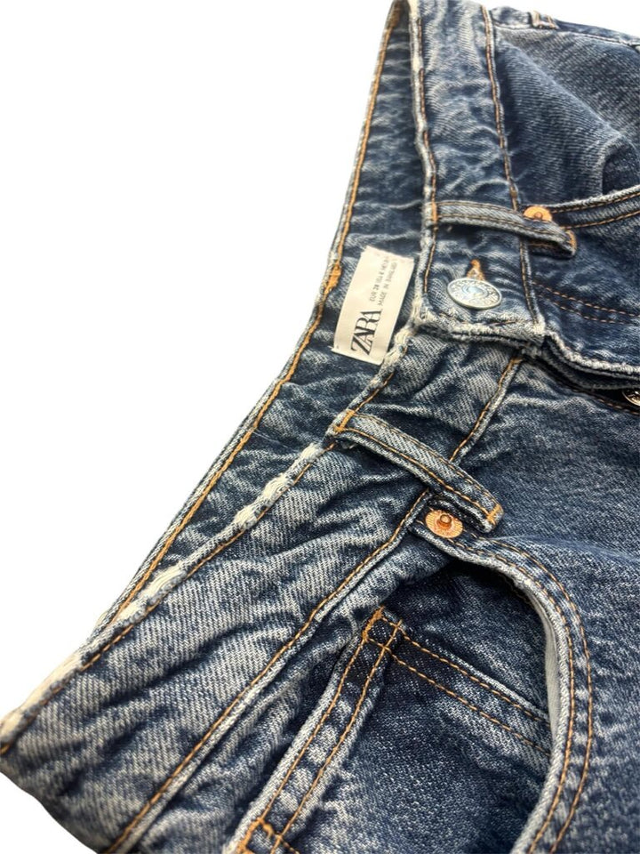 Zara Wide Leg Jeans- Size 6