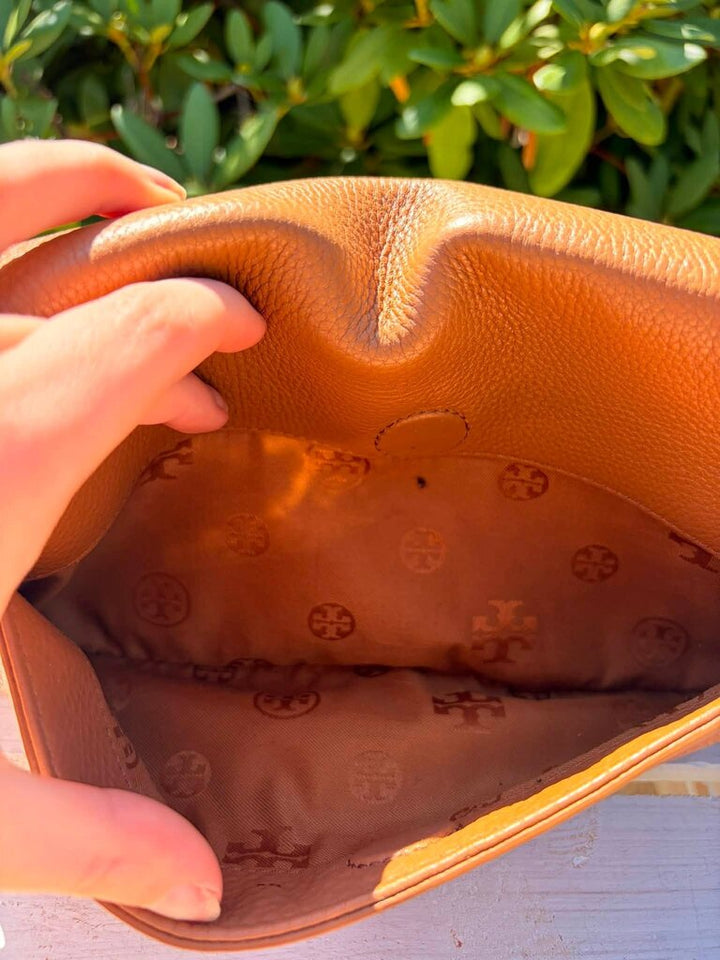 Tory Burch Britten Clutch/Cross Body Bag
