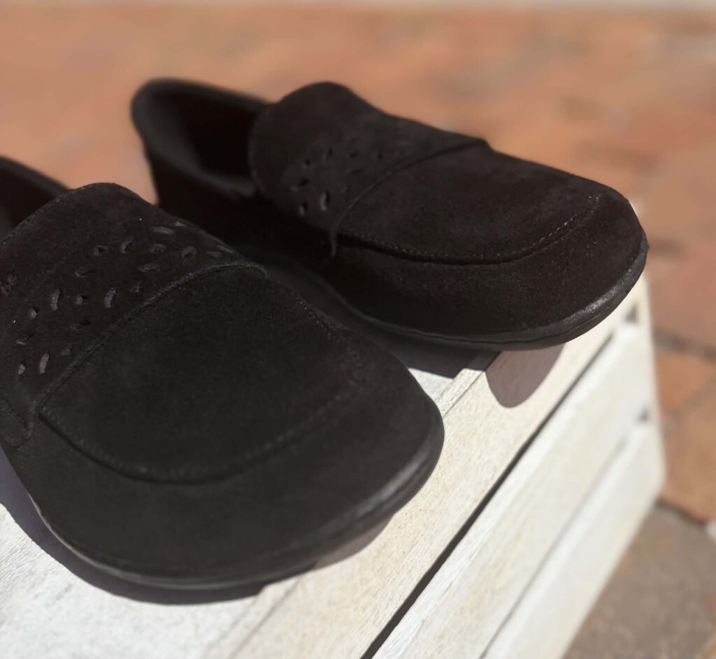 Be Lenka Bianca Barefoot Moccasins Loafer - Size 38