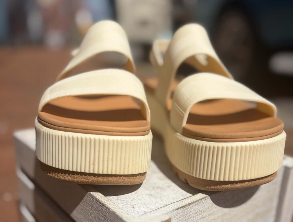 Reef Water Vista Higher Platform Sandals - Size 9