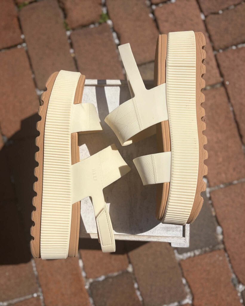 Reef Water Vista Higher Platform Sandals - Size 9
