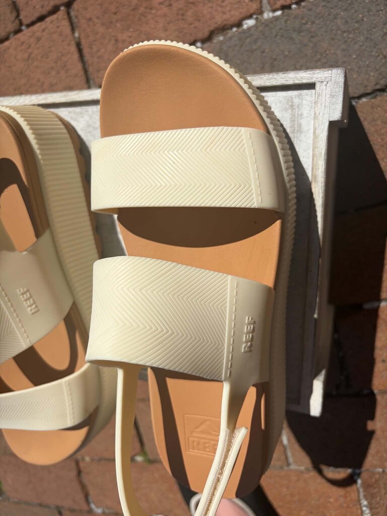 Reef Water Vista Higher Platform Sandals - Size 9