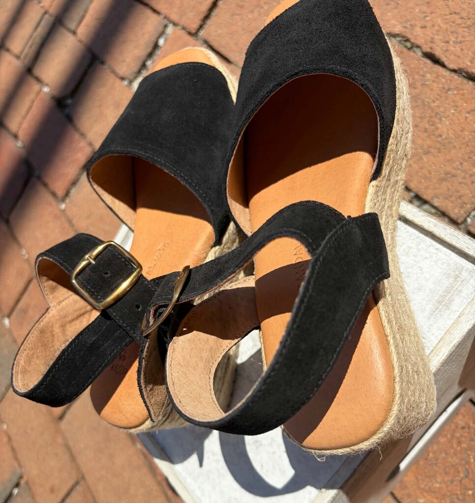 Spanish Sandal Black Espadrille Platforms - Size 37