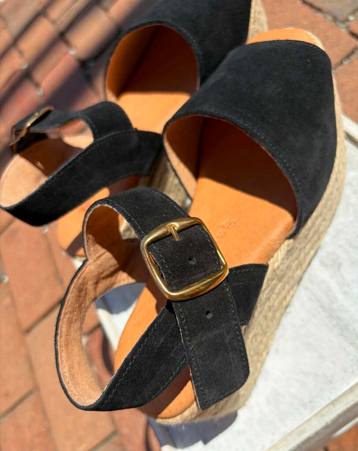 Spanish Sandal Black Espadrille Platforms - Size 37