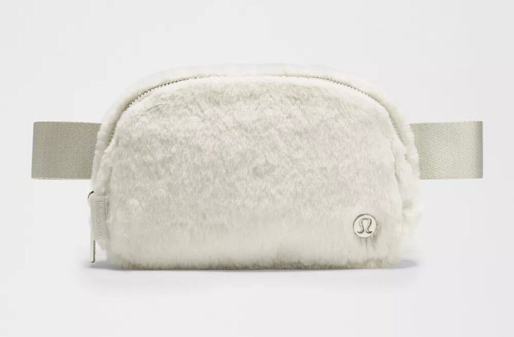 Lululemon Everywhere Belt Bag Plush Fleece
