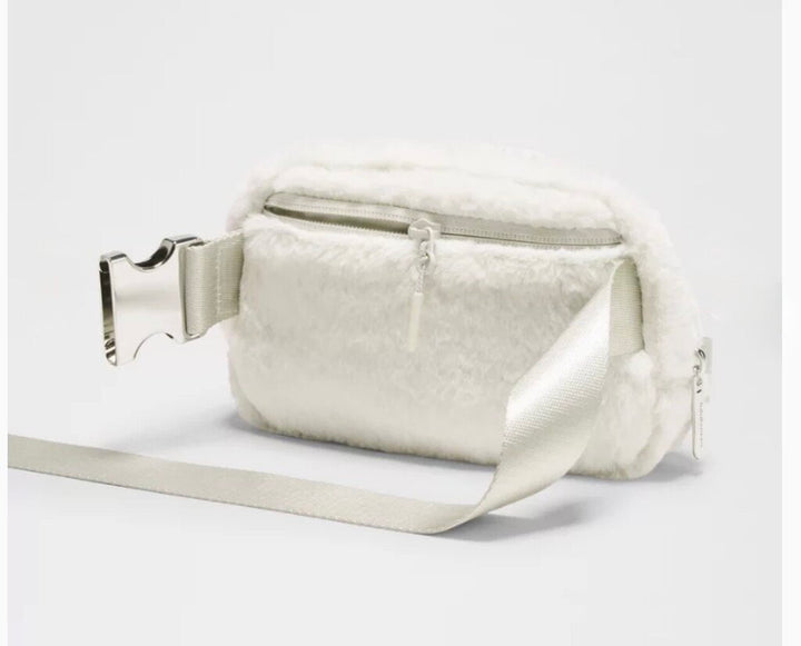 Lululemon Everywhere Belt Bag Plush Fleece
