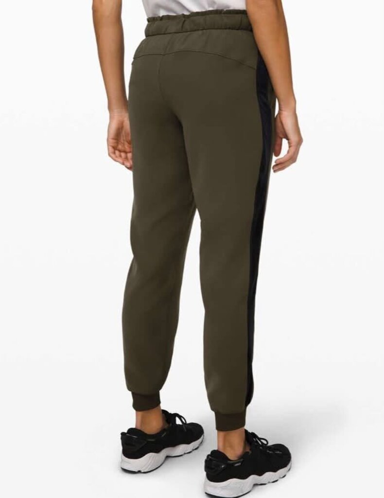 Lululemon On The Fly Jogger * Velvet Trim In Dark Olive/Black - Size 6 (Retails For $148)