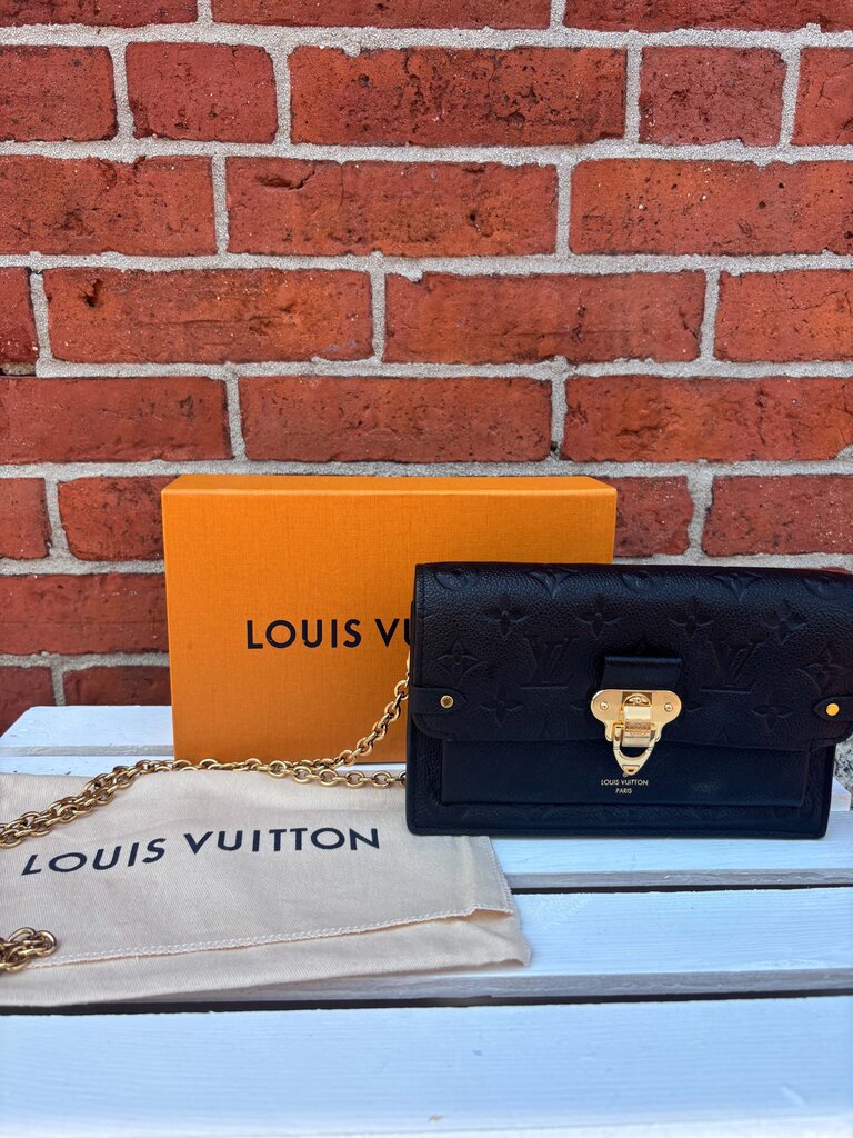 Louis Vuitton Vavin Chain Wallet (with box)