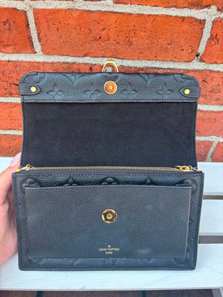 Louis Vuitton Vavin Chain Wallet (with box)