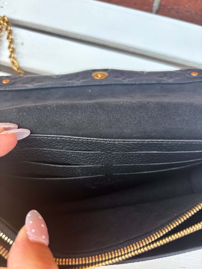 Louis Vuitton Vavin Chain Wallet (with box)