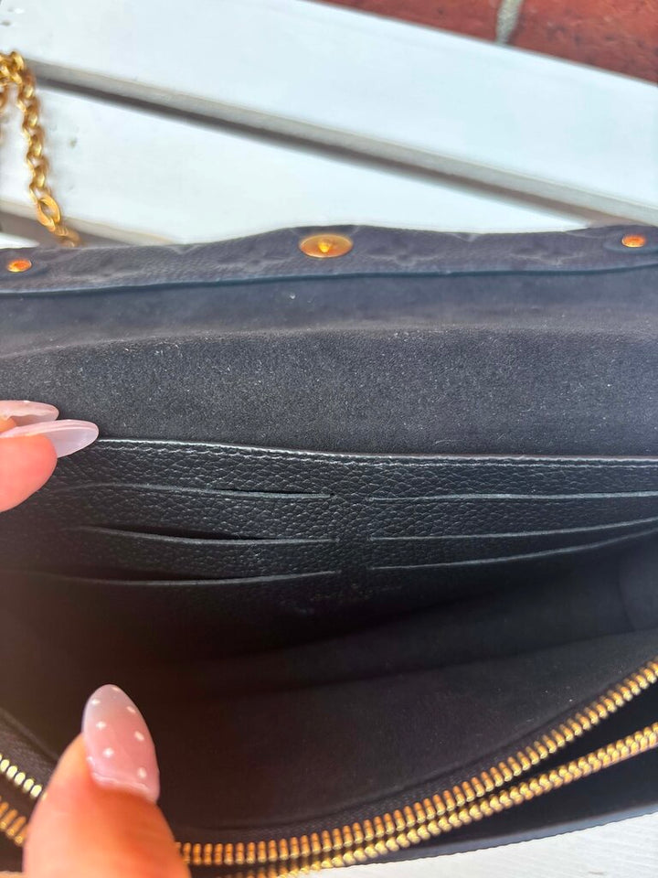 Louis Vuitton Vavin Chain Wallet (with box)