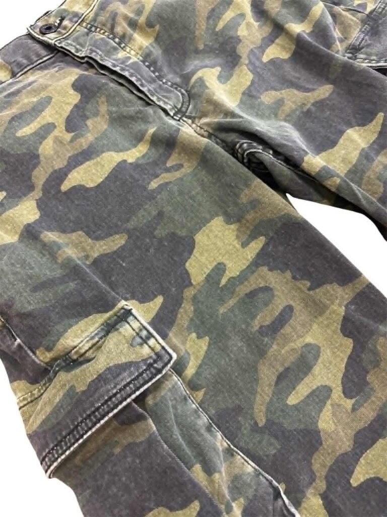 ASKKYNY Camo Cargo Jeans- Size 28