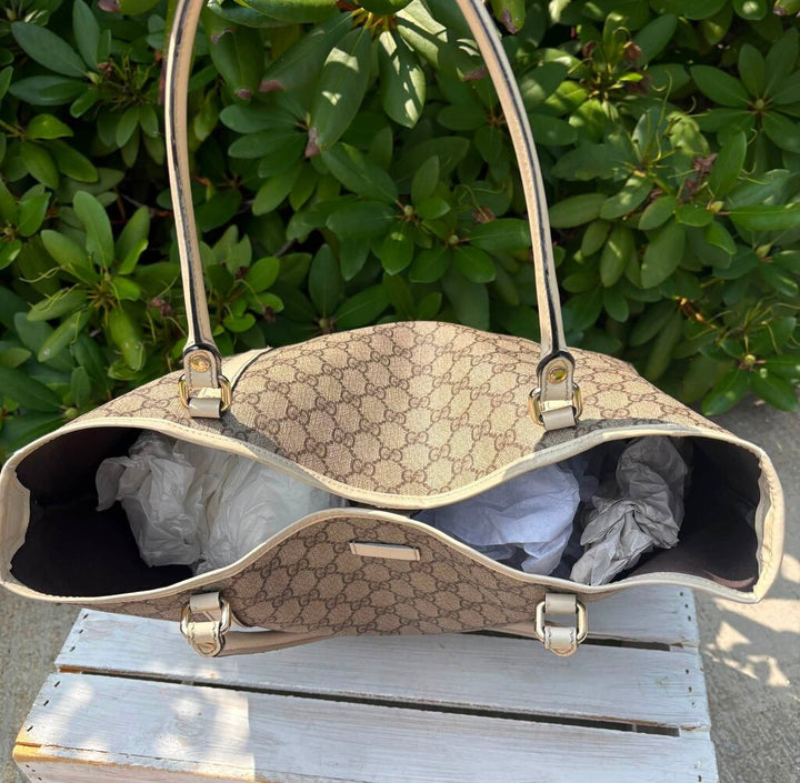 Gucci GG Supreme Joy Medium