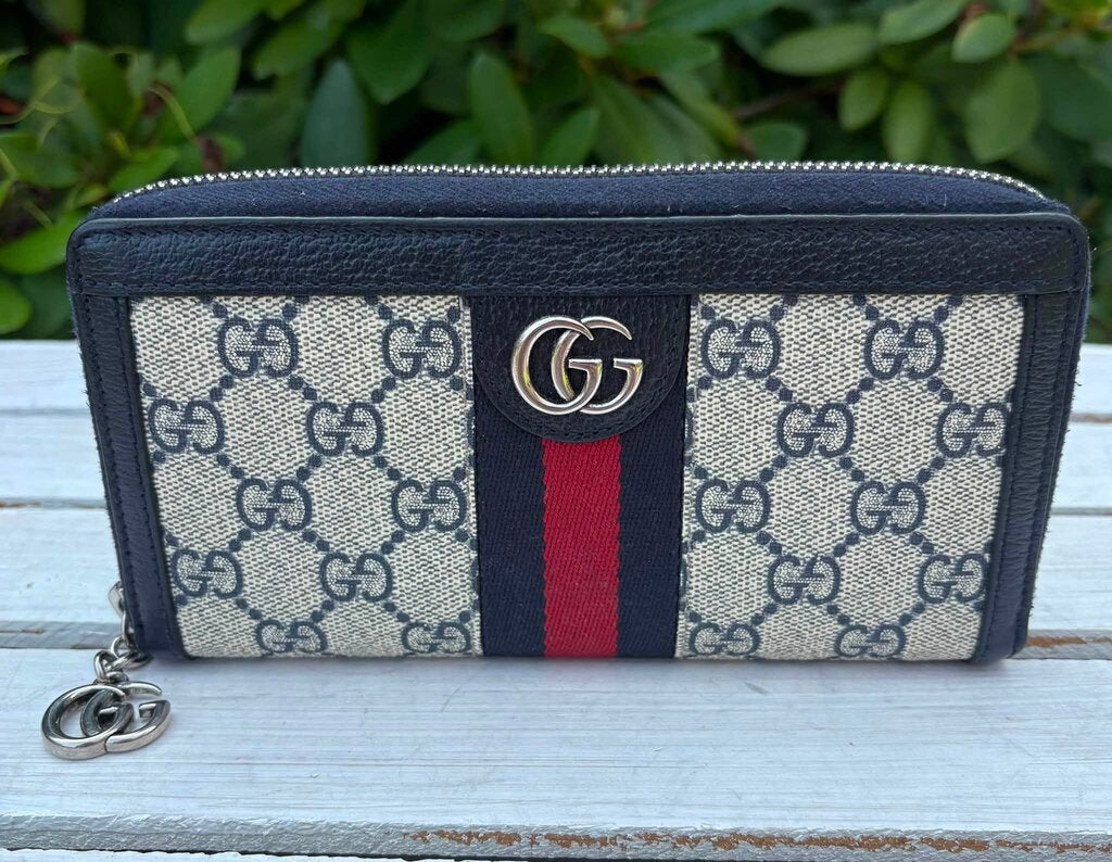 Gucci Ophidia Zip Around GG Supreme Continental Wallet