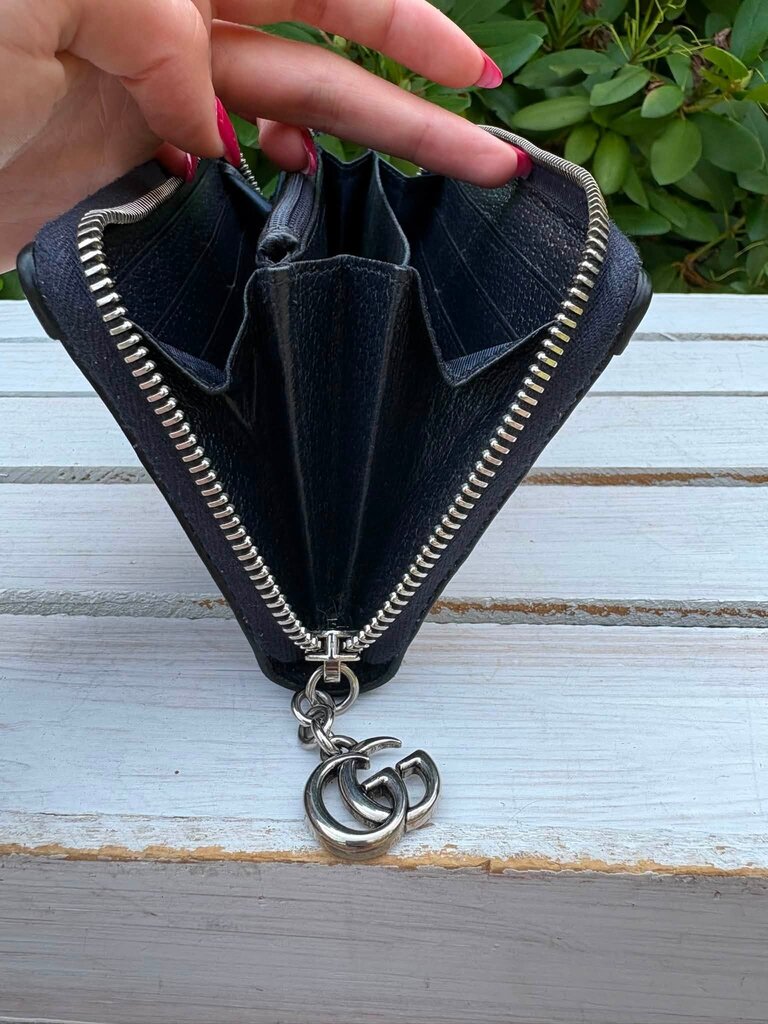 Gucci Ophidia Zip Around GG Supreme Continental Wallet