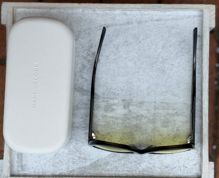 Marc Jacobs MJ 1000 Sunnies Case included
