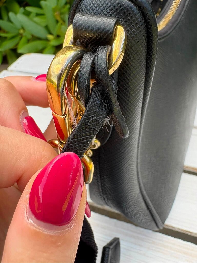 Prada Re-Edition 2005 Saffiano Leather Shoulder Bag