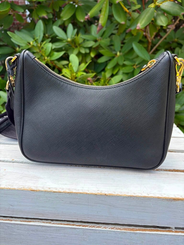 Prada Re-Edition 2005 Saffiano Leather Shoulder Bag