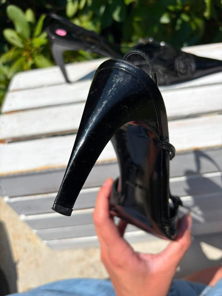 Chanel Camellia Floral Slingback Patent Leather Pumps - Size 41