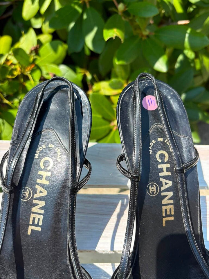 Chanel Camellia Floral Slingback Patent Leather Pumps - Size 41