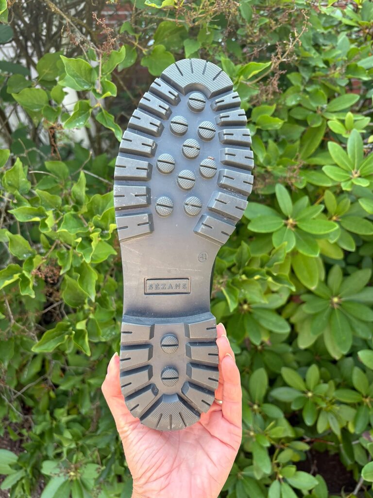 Sezane Albane Loafers in Smooth Black - Size 41 (Retails for $230)