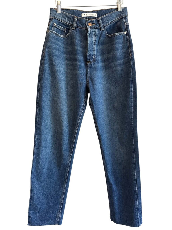 Zara High Rise Straight Leg Jeans - Size 6