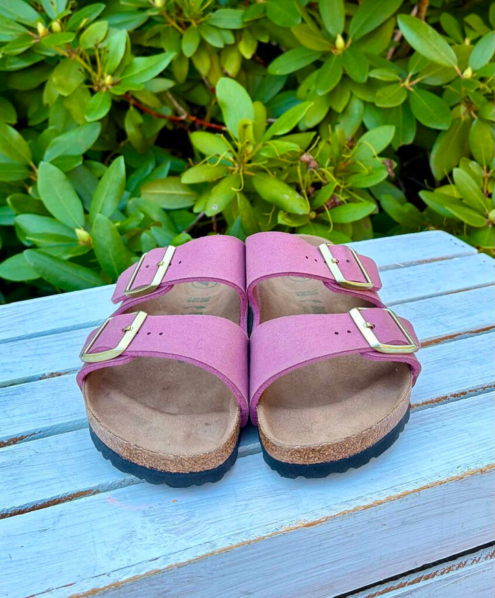 Birkenstock Arizona Synthetik Sandals in Berry Crush - Size 38