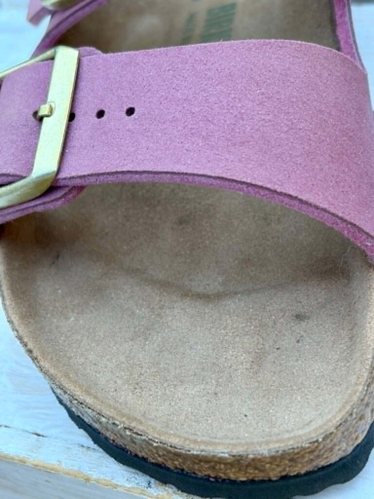 Birkenstock Arizona Synthetik Sandals in Berry Crush - Size 38