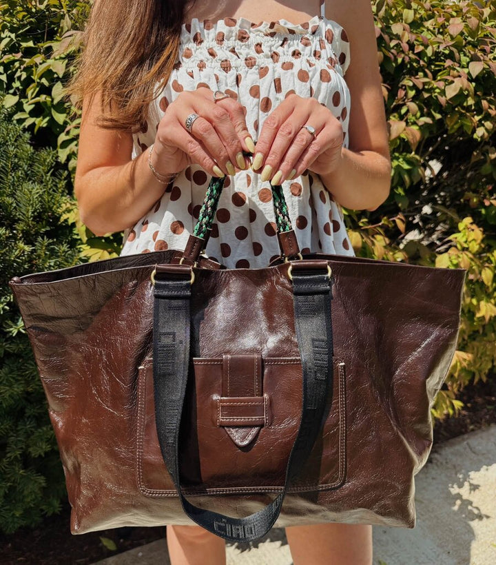 Clare V Grande Bateau Leather Tote (Retails For $545)