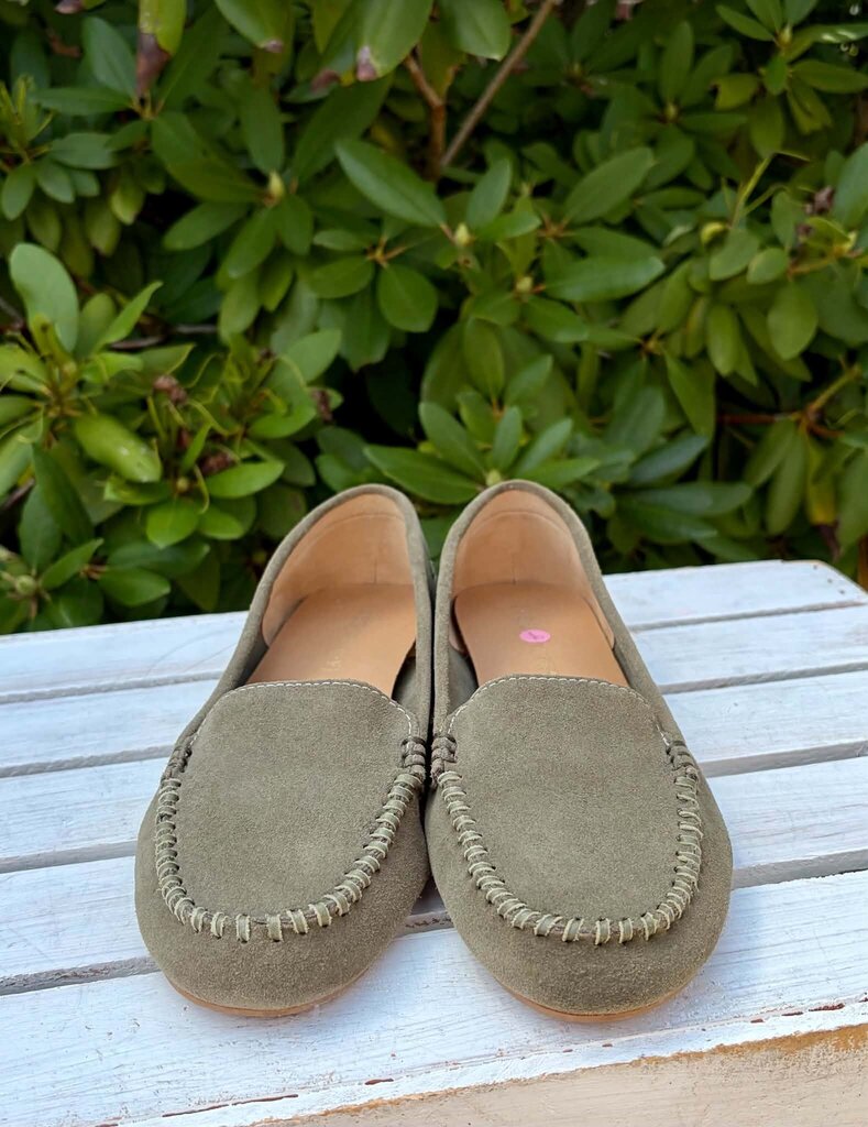 Jack Rogers Millie Glitter Moccasins - Size 9