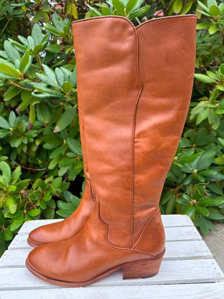 Frye Carson Indiana Leather Boots - Size 9