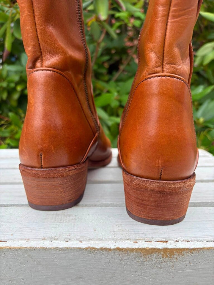 Frye Carson Indiana Leather Boots - Size 9
