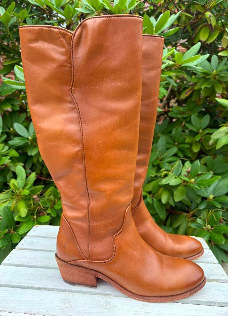 Frye Carson Indiana Leather Boots - Size 9