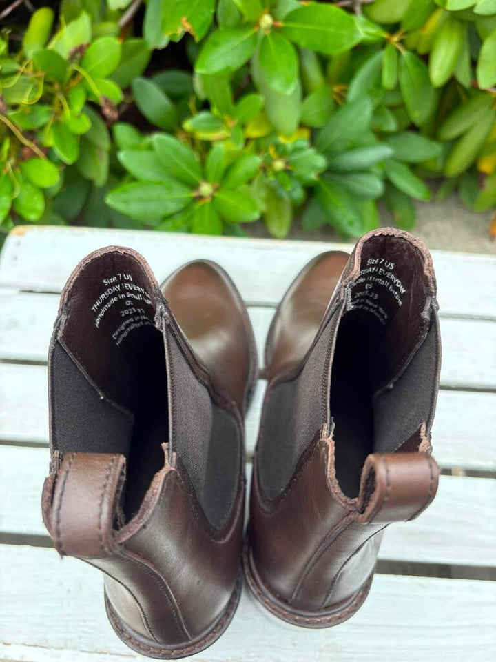 Thursday Everyday Knockout Boots in Chocolate - Size 7