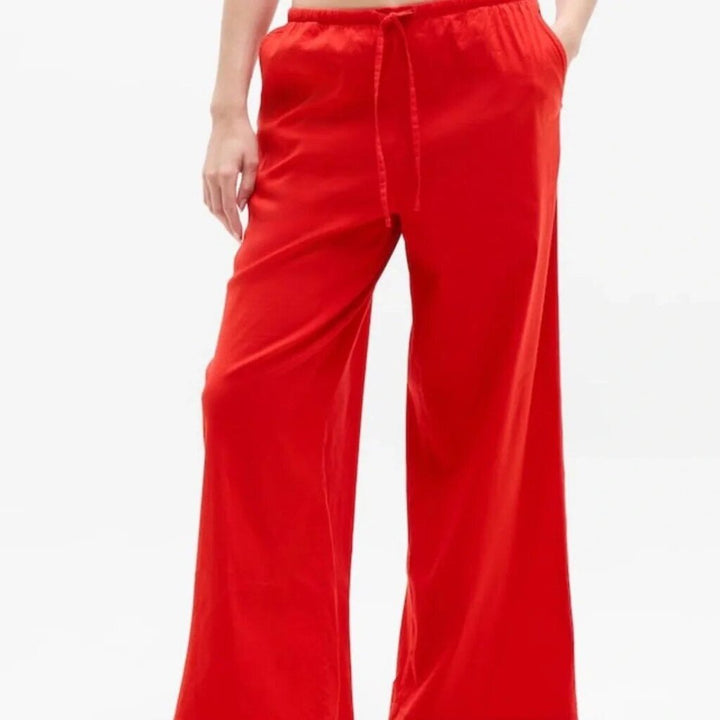 Athleta NWT Paradise Wide Leg Pant - Size XL (Retails for $109)