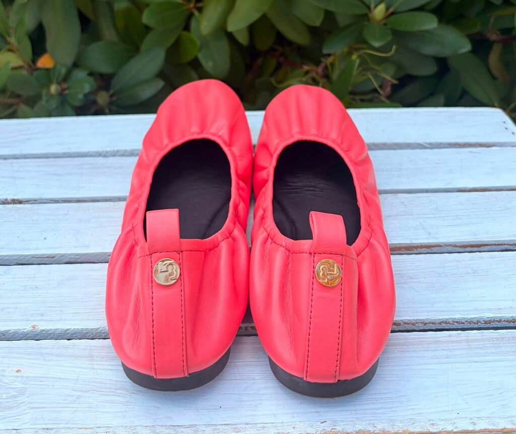 Tory Burch Eddie Leather Ballet Flats - Size 8