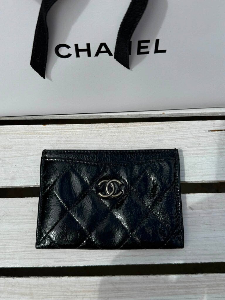 Chanel Patent Leather Quilted Card Holder