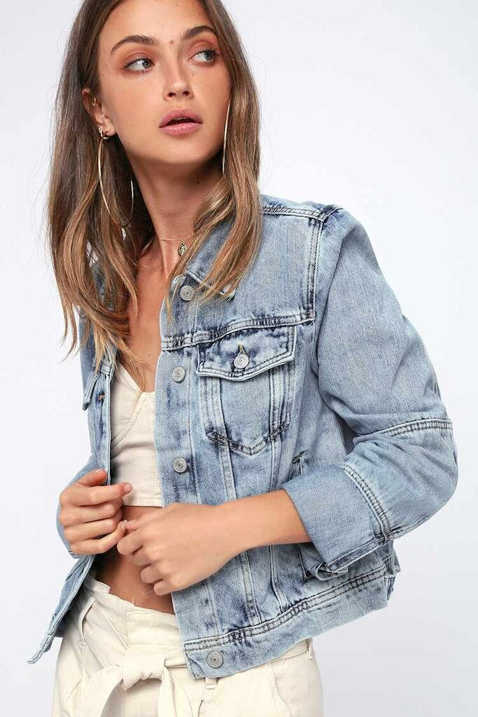 Free People Rumors Light Wash Demin Jacket - Size Small