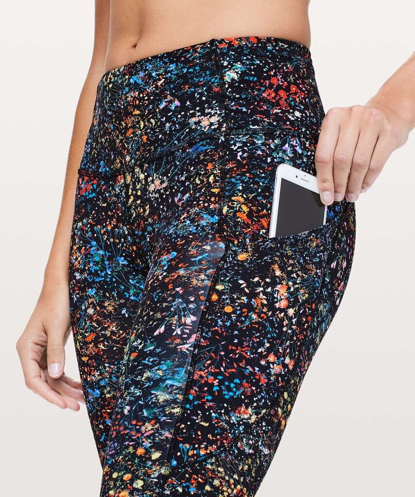 Lululemon Fast & Free 7/8 Leggings in Flowerescent Multi - Size 6