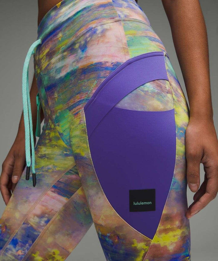 Lululemon Cargo Super-High-Rise Hiking Leggings in Altered Nature Multi - Size 6