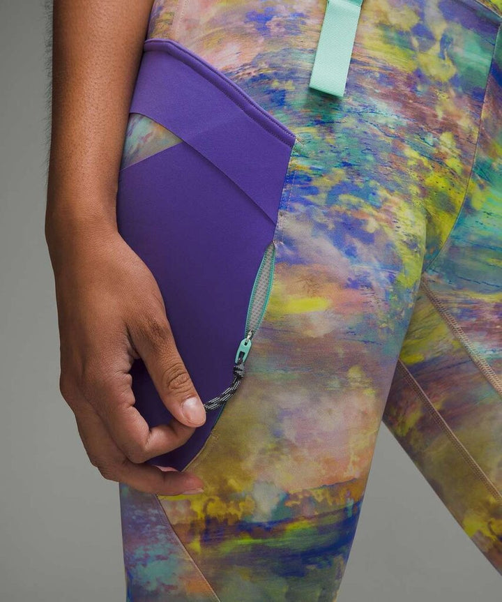 Lululemon Cargo Super-High-Rise Hiking Leggings in Altered Nature Multi - Size 6