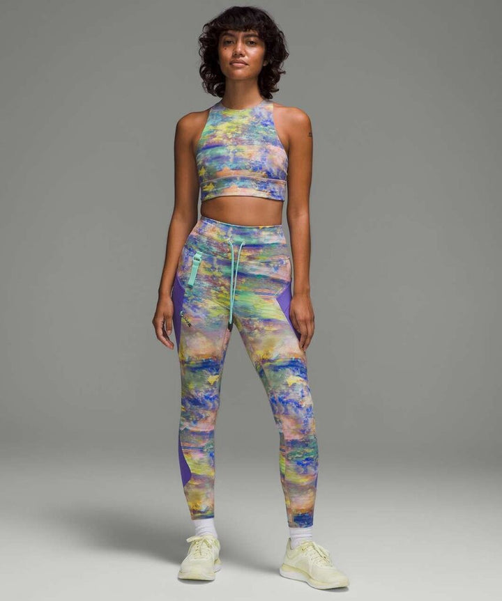 Lululemon Cargo Super-High-Rise Hiking Leggings in Altered Nature Multi - Size 6