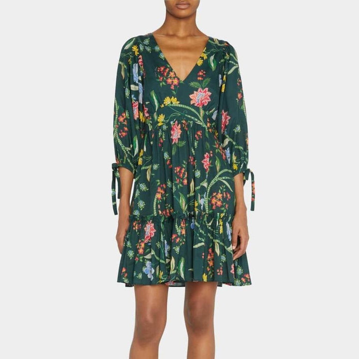 Cara Cara Millbrook Tie-Waist Dress in Ophelia Floral Emerald - Size Medium
