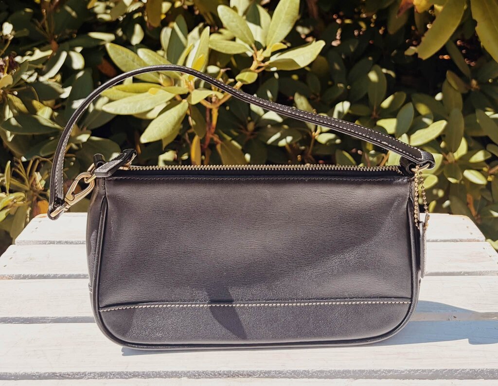 Coach Vintage Demi Shoulder Bag