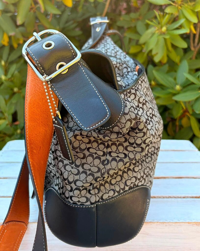 Coach Vintage Signature C Saddle Messenger Bag