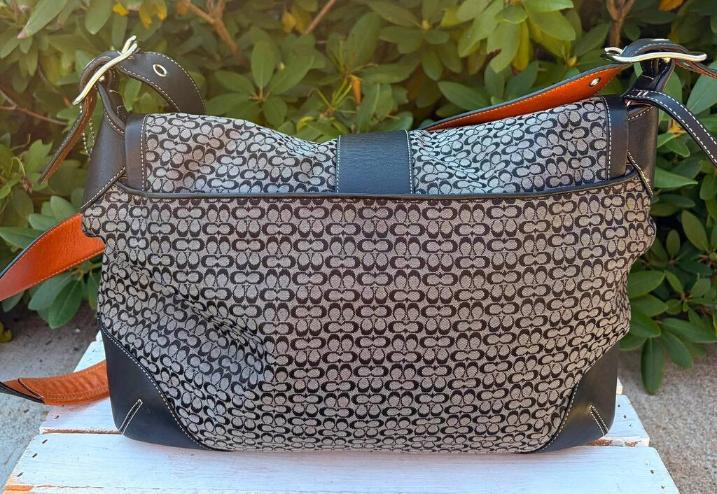 Coach Vintage Signature C Saddle Messenger Bag